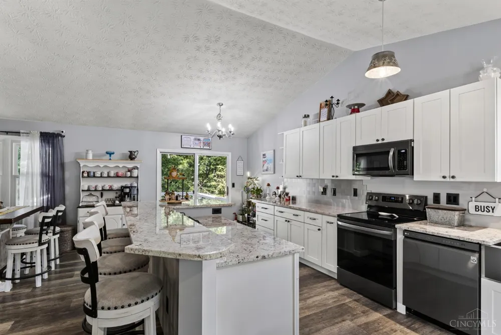20692 Matterhorn Drive Lawrenceburg, IN 47025