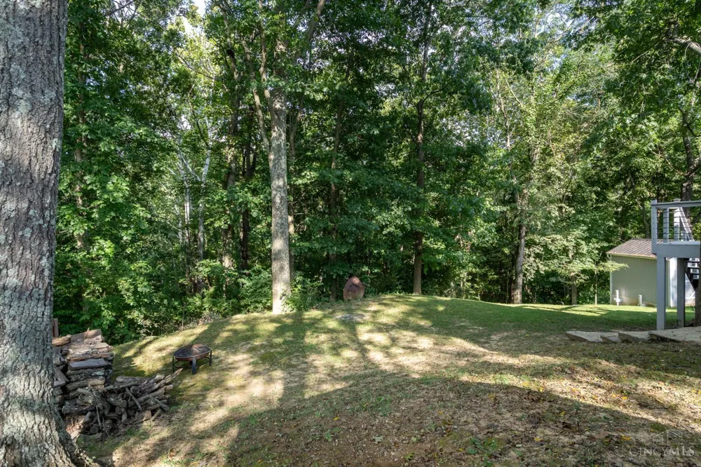 20692 Matterhorn Drive Lawrenceburg, IN 47025