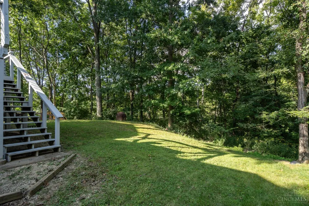 20692 Matterhorn Drive Lawrenceburg, IN 47025