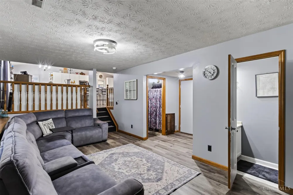 20692 Matterhorn Drive Lawrenceburg, IN 47025