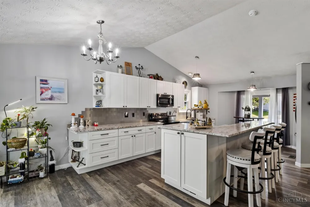 20692 Matterhorn Drive Lawrenceburg, IN 47025