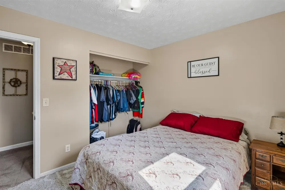 20692 Matterhorn Drive Lawrenceburg, IN 47025