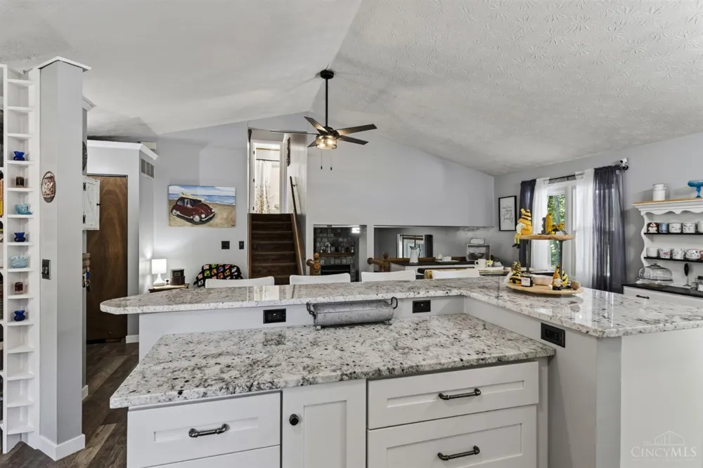 20692 Matterhorn Drive Lawrenceburg, IN 47025