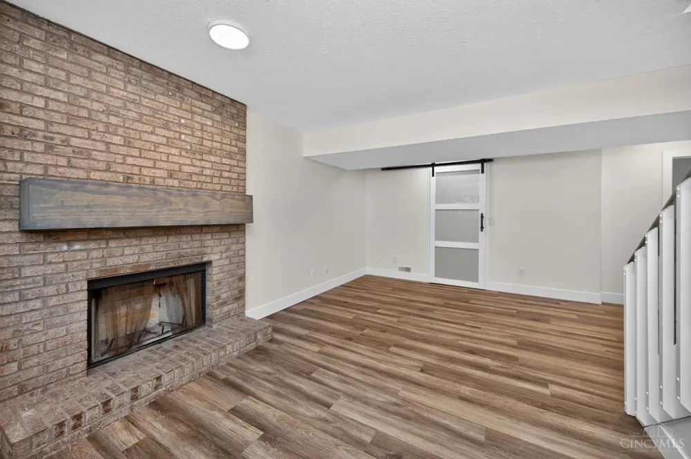 2733 Bradford Drive Middletown, OH 45044