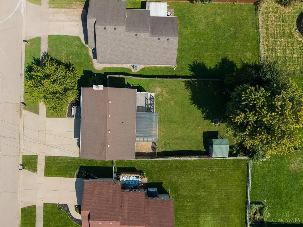 2733 Bradford Drive Middletown, OH 45044