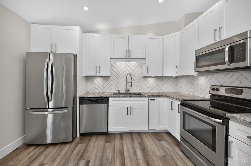 2733 Bradford Drive Middletown, OH 45044