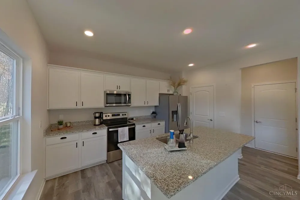 74 Glen Mary Drive Pierce, OH 45102