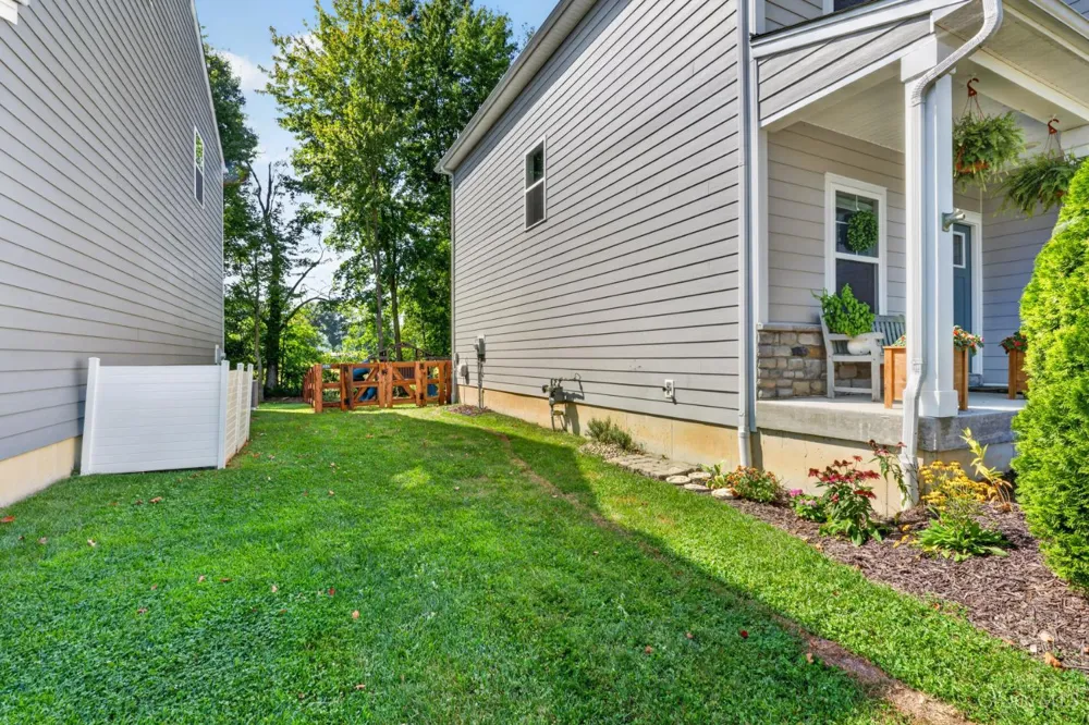 74 Glen Mary Drive Pierce, OH 45102