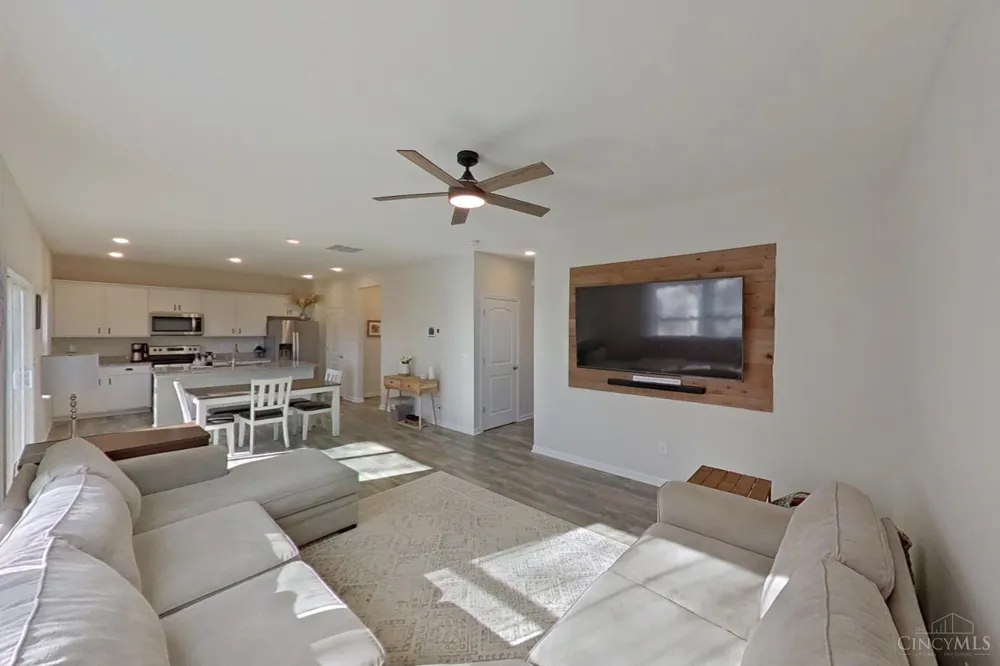 74 Glen Mary Drive Pierce, OH 45102