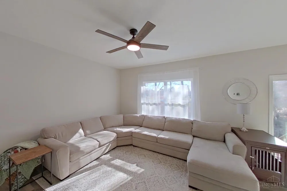 74 Glen Mary Drive Pierce, OH 45102