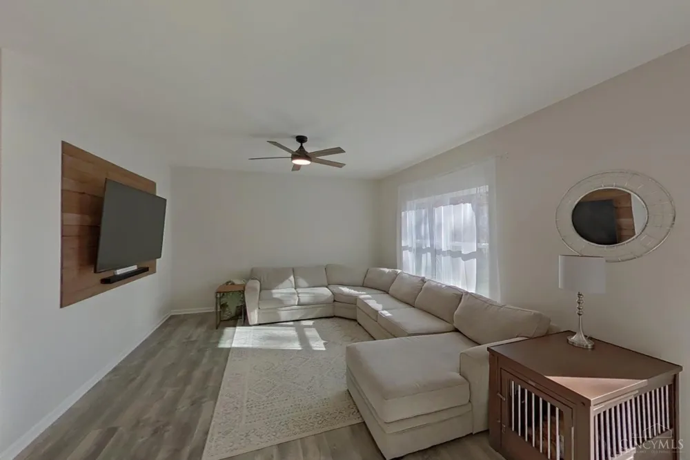 74 Glen Mary Drive Pierce, OH 45102