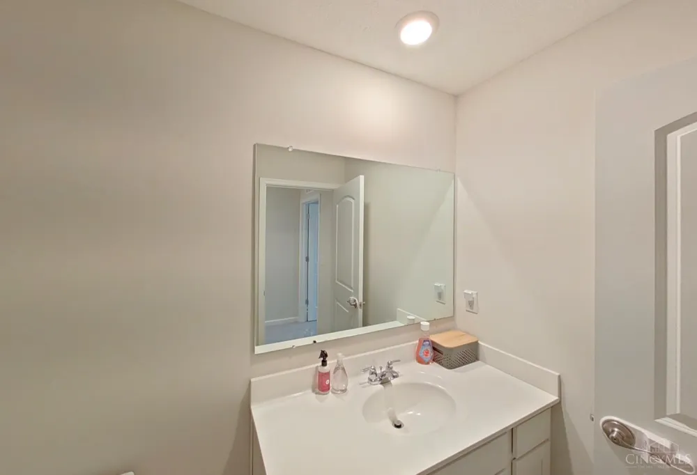 74 Glen Mary Drive Pierce, OH 45102