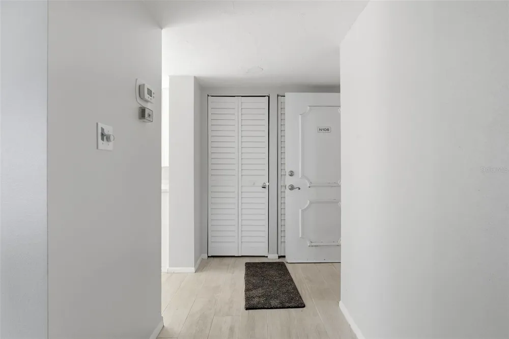 4440 EXETER DRIVE #106 Longboat Key, FL 34228