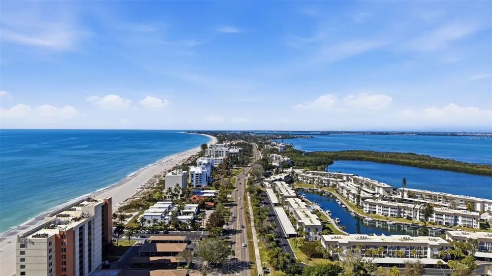 4440 EXETER DRIVE #106 Longboat Key, FL 34228