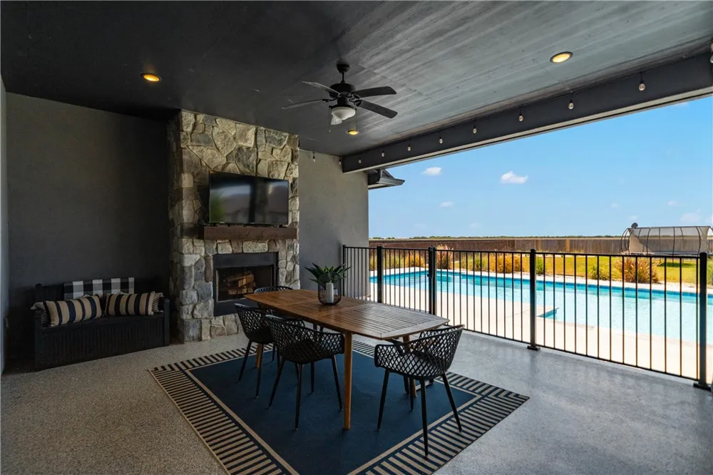 1933 Magnolia Falls Drive Corpus Christi, TX 78415