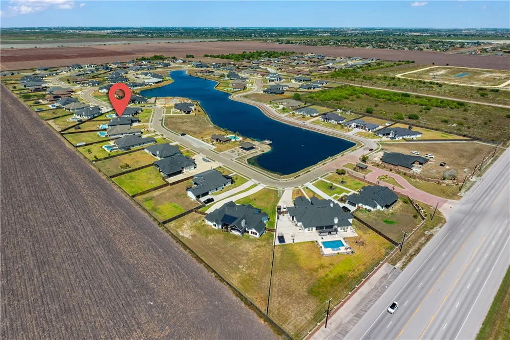 1933 Magnolia Falls Drive Corpus Christi, TX 78415