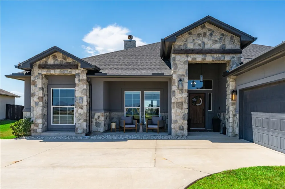 1933 Magnolia Falls Drive Corpus Christi, TX 78415