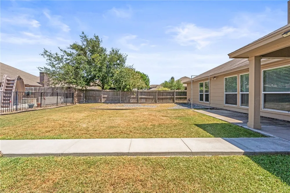 7414 Stampede Drive Corpus Christi, TX 78414