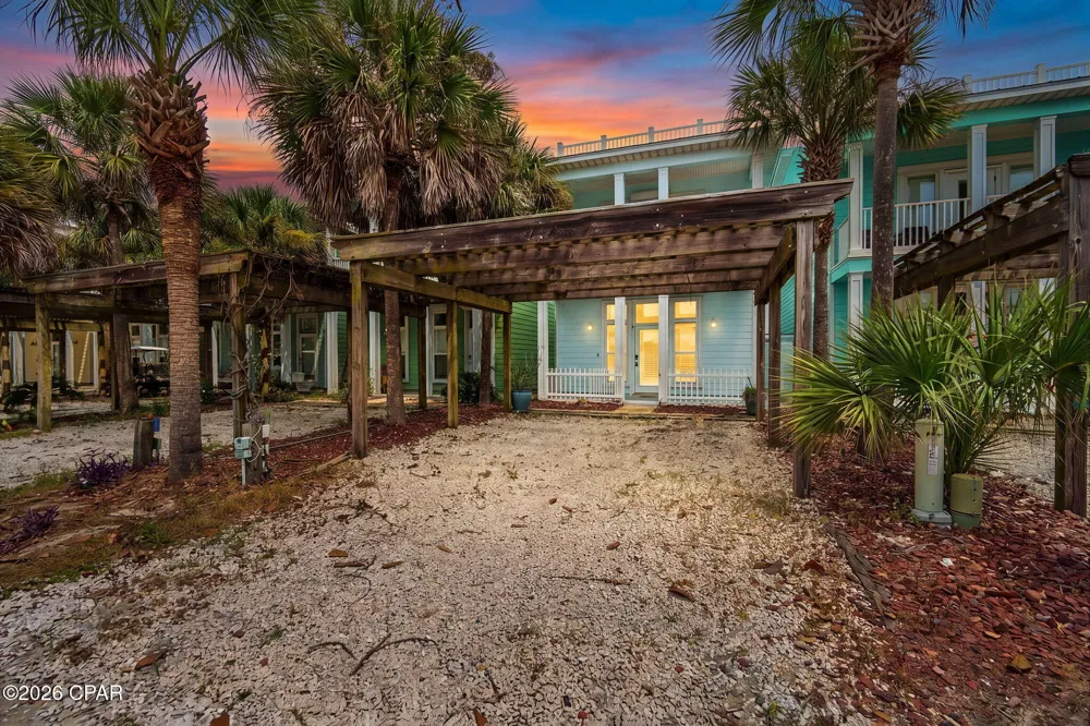 7412 Thomas Drive Panama City Beach, FL 32408