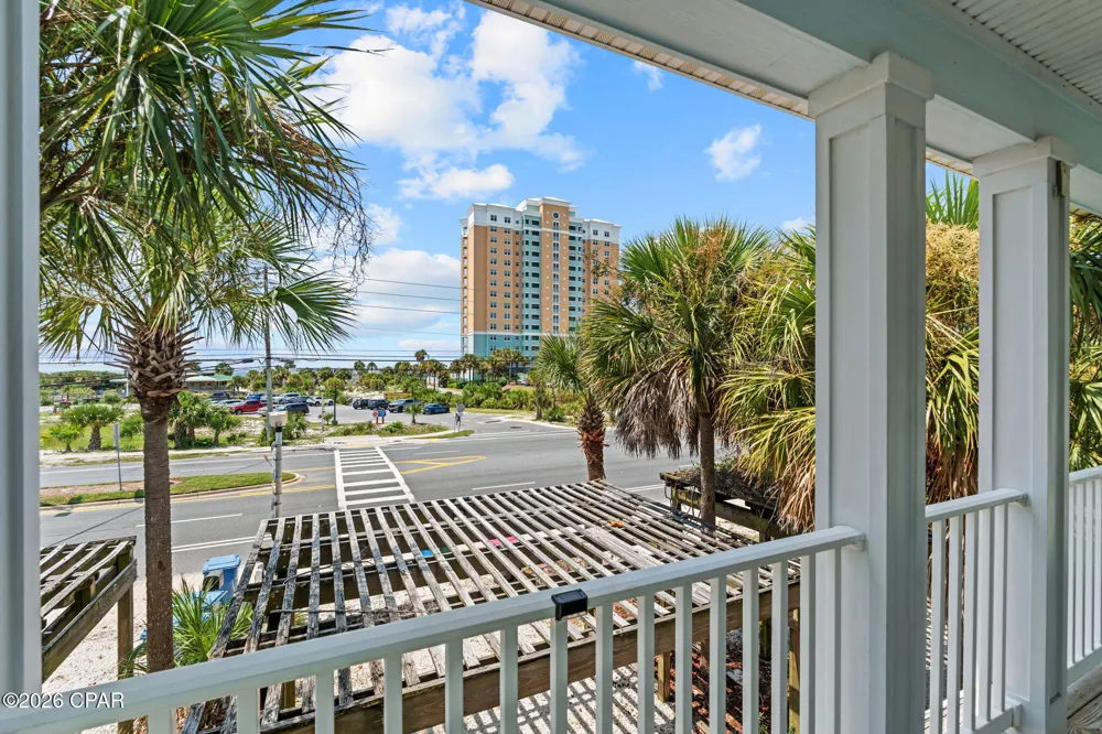 7412 Thomas Drive Panama City Beach, FL 32408