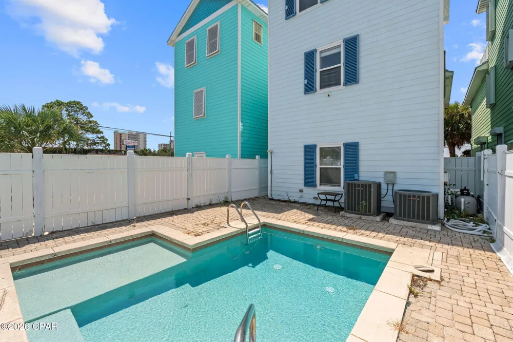 7412 Thomas Drive Panama City Beach, FL 32408