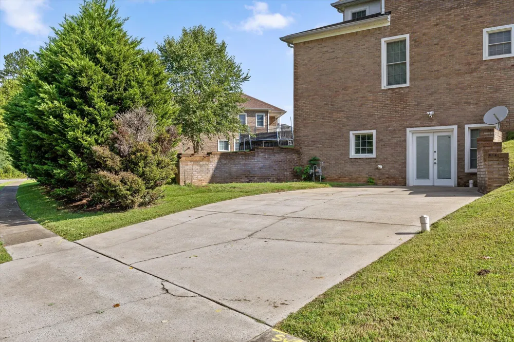 5639 NW Avenwood Circle Cleveland, TN 37312