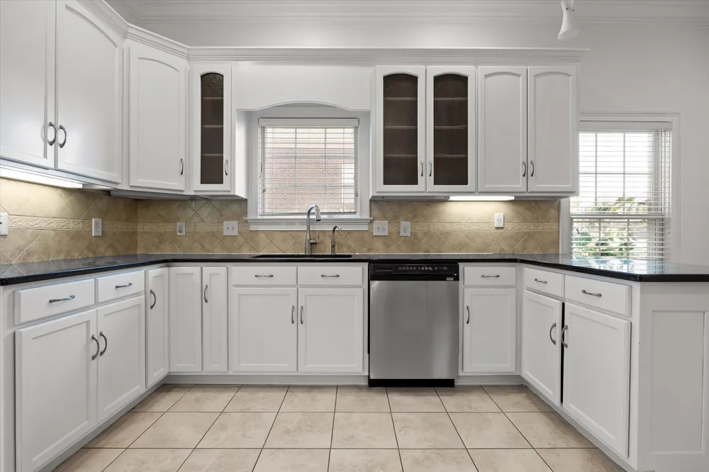 5639 NW Avenwood Circle Cleveland, TN 37312
