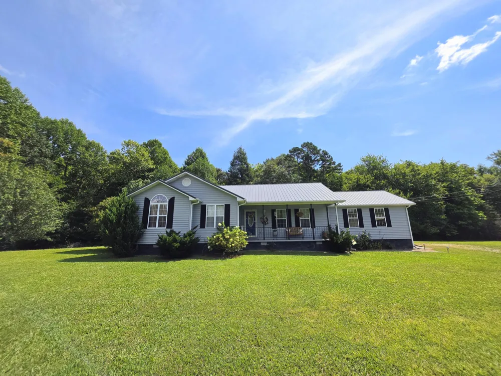 161 S 20th Avenue Gruetli Laager, TN 37339
