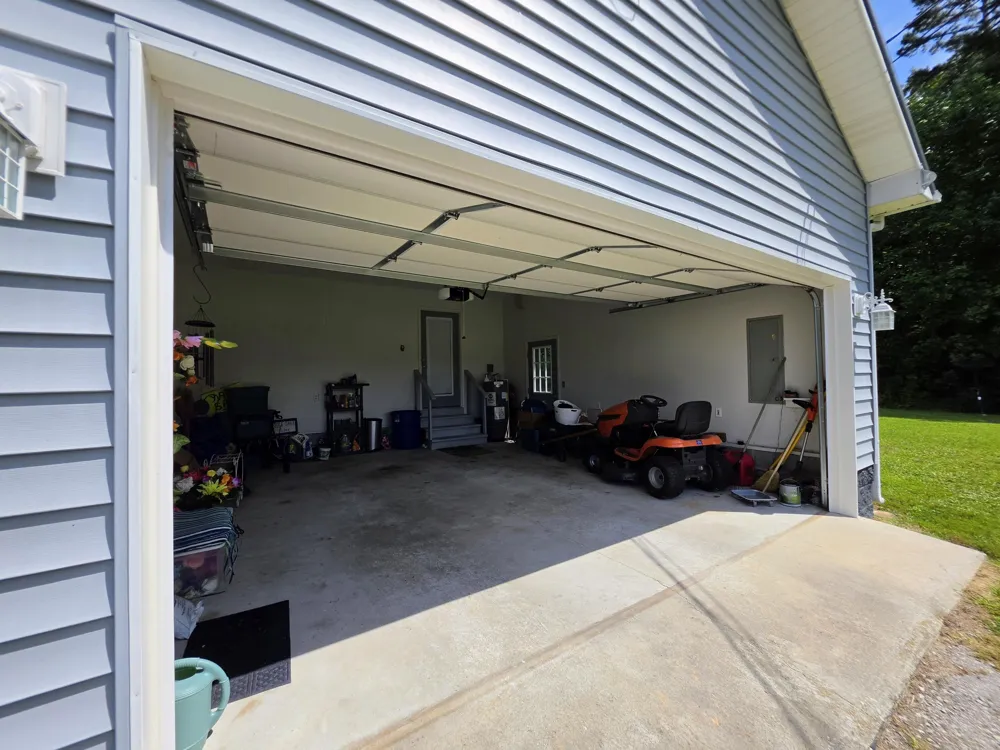 161 S 20th Avenue Gruetli Laager, TN 37339