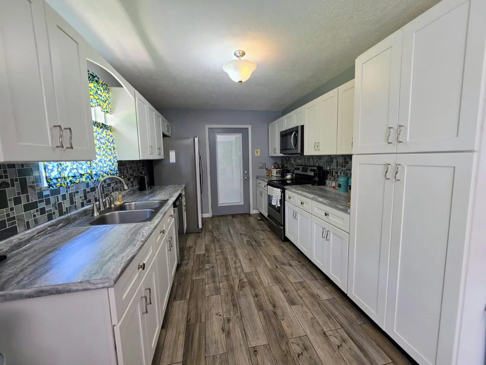 161 S 20th Avenue Gruetli Laager, TN 37339