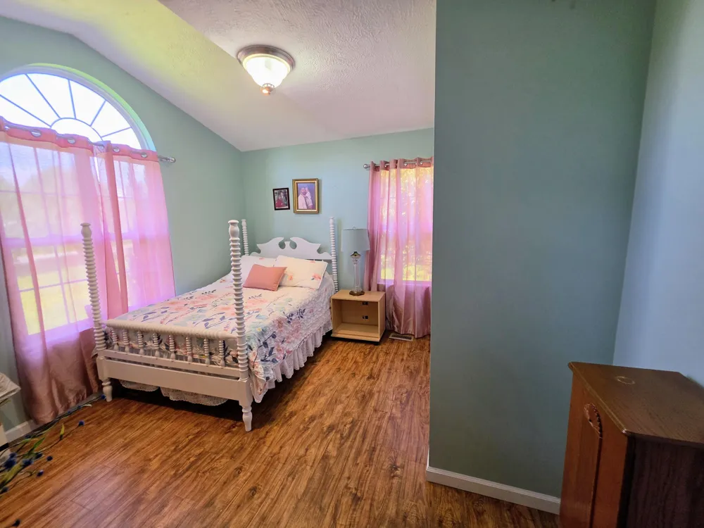 161 S 20th Avenue Gruetli Laager, TN 37339