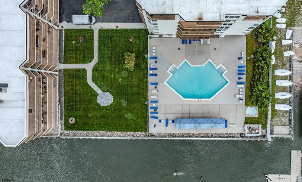 500 Bay Ave Ocean City, NJ 08226