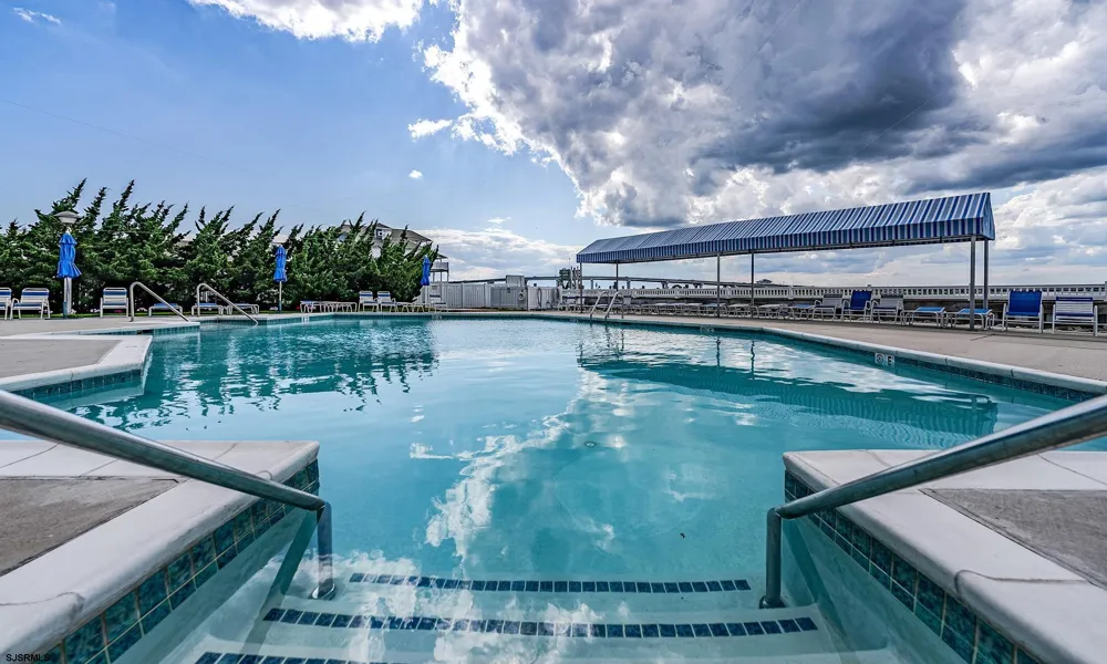 500 Bay Ave Ocean City, NJ 08226