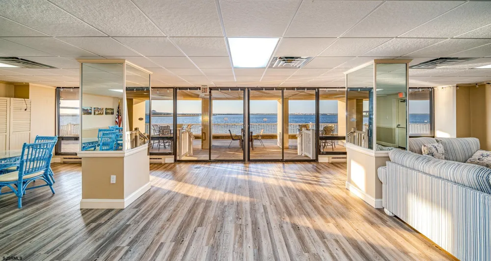 500 Bay Ave Ocean City, NJ 08226