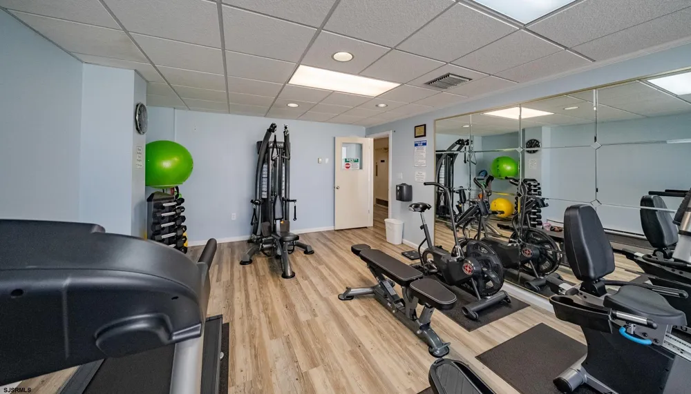 500 Bay Ave Ocean City, NJ 08226