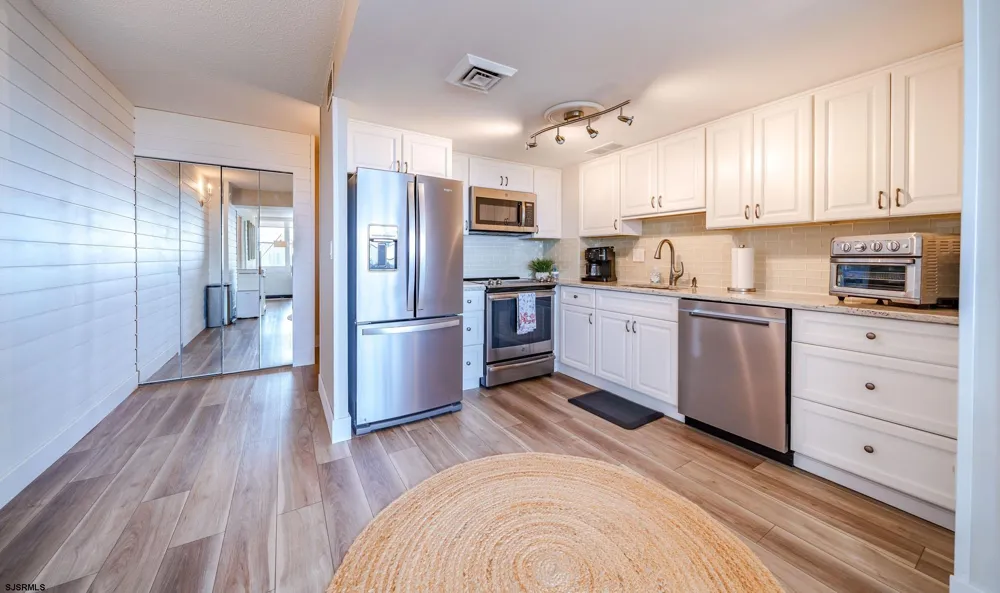 500 Bay Ave Ocean City, NJ 08226