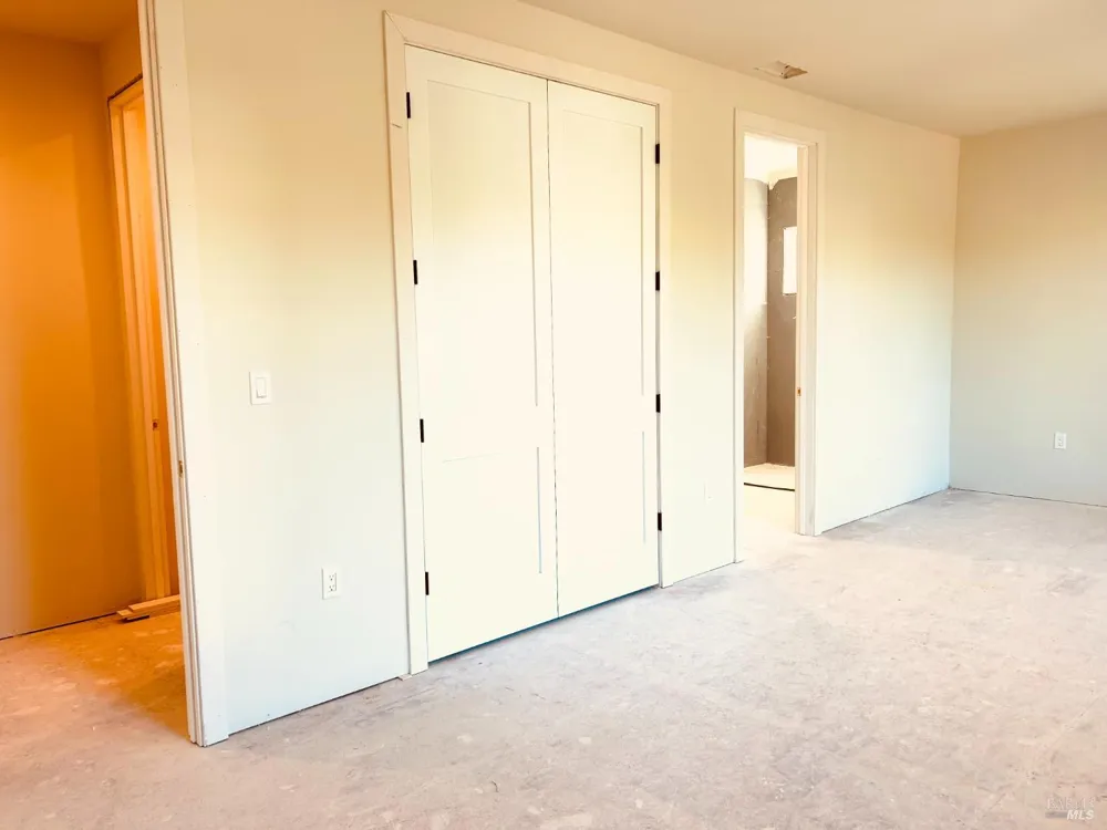 3853 Royal Manor Place Santa Rosa, CA 95404