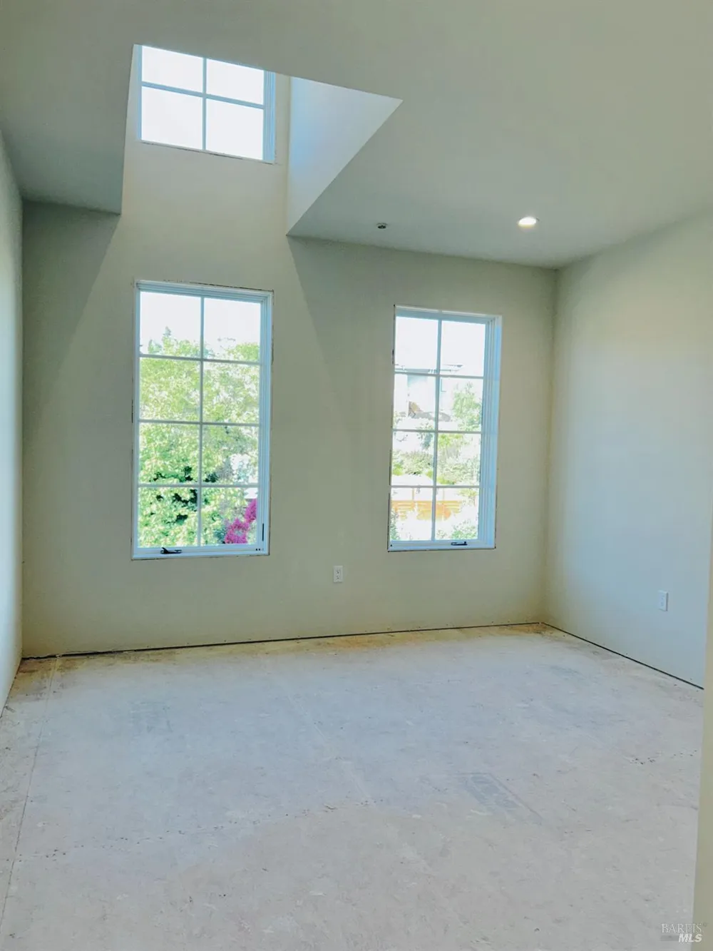 3853 Royal Manor Place Santa Rosa, CA 95404