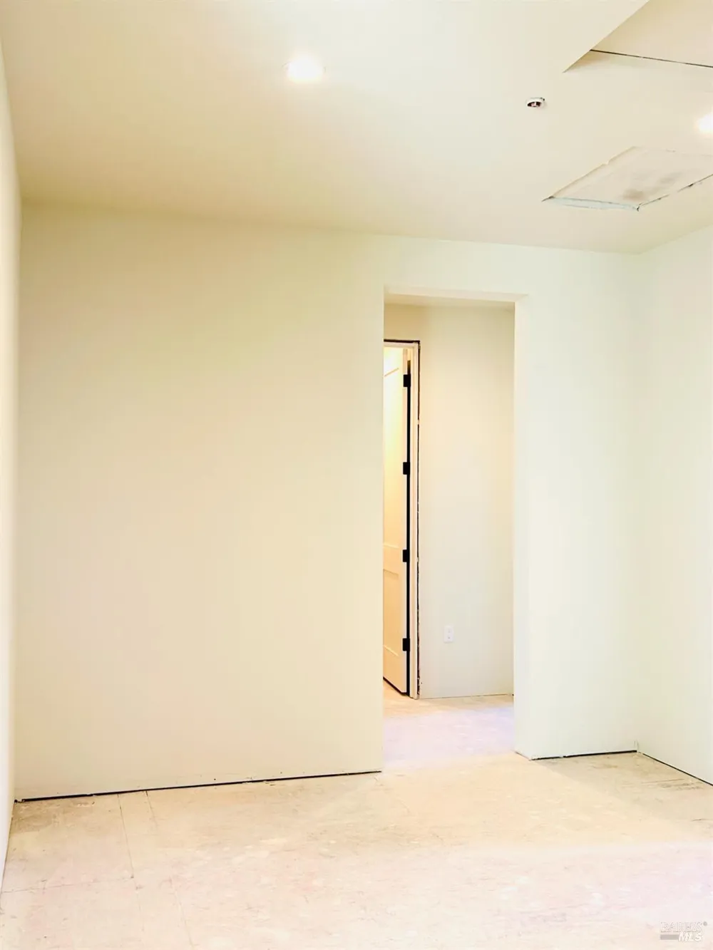 3853 Royal Manor Place Santa Rosa, CA 95404