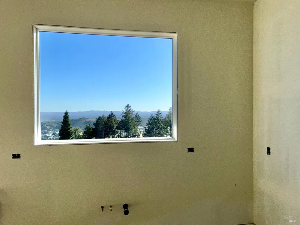 3853 Royal Manor Place Santa Rosa, CA 95404