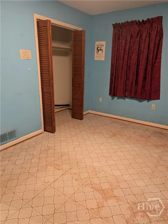 2132 Hart Avenue Savannah, GA 31405
