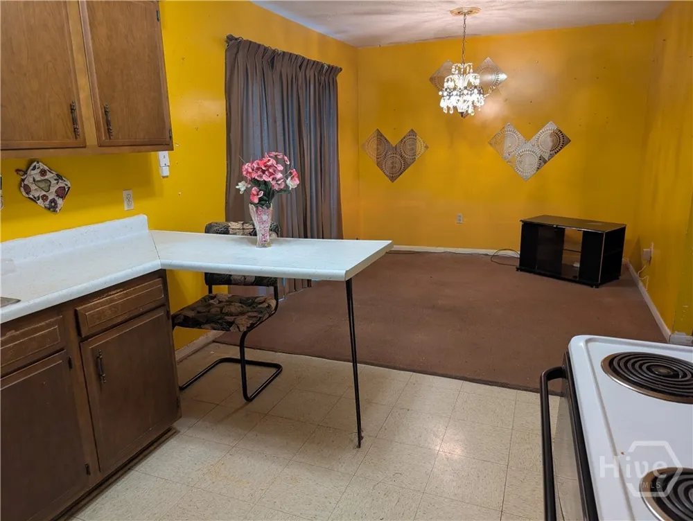 2132 Hart Avenue Savannah, GA 31405