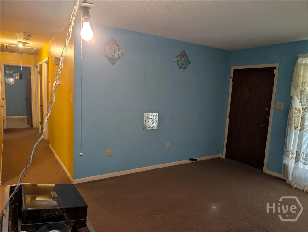 2132 Hart Avenue Savannah, GA 31405
