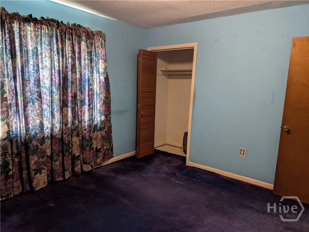 2132 Hart Avenue Savannah, GA 31405