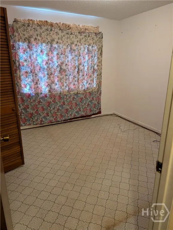 2132 Hart Avenue Savannah, GA 31405
