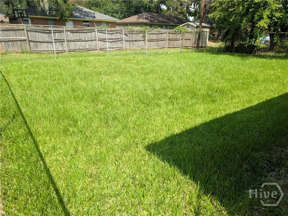 2132 Hart Avenue Savannah, GA 31405