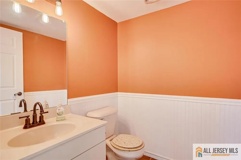 39 Sherborne Street Franklin, NJ 08873