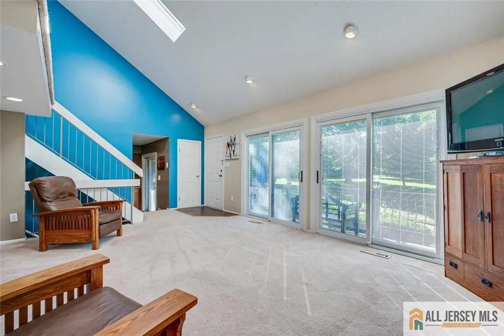 39 Sherborne Street Franklin, NJ 08873