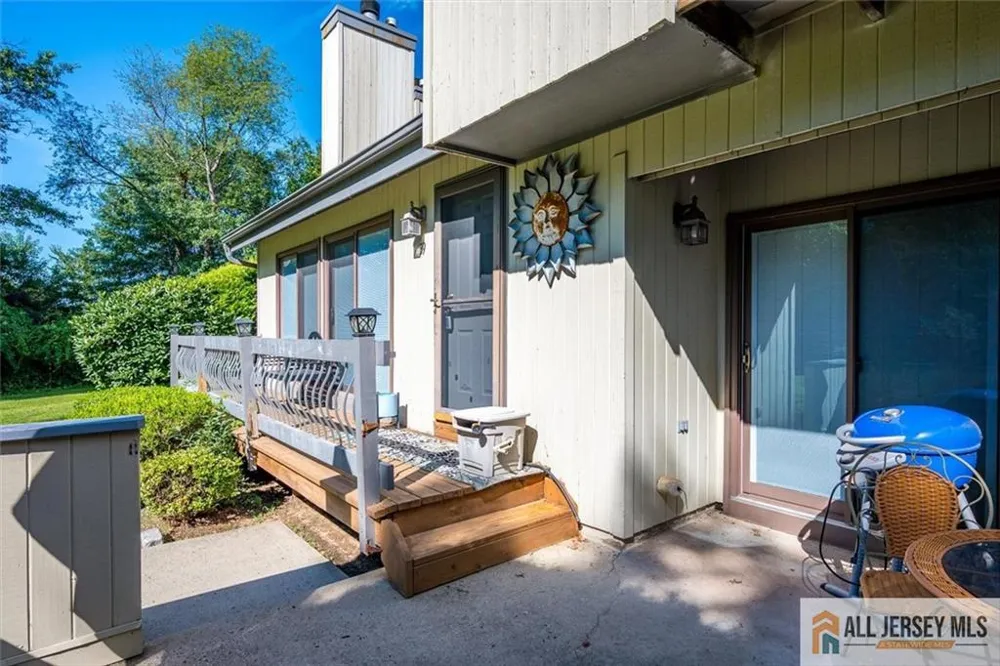 39 Sherborne Street Franklin, NJ 08873