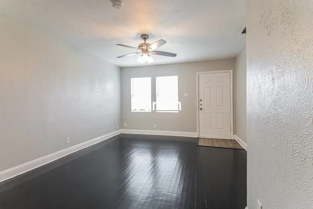 1101 Rancho Drive Mesquite, TX 75149